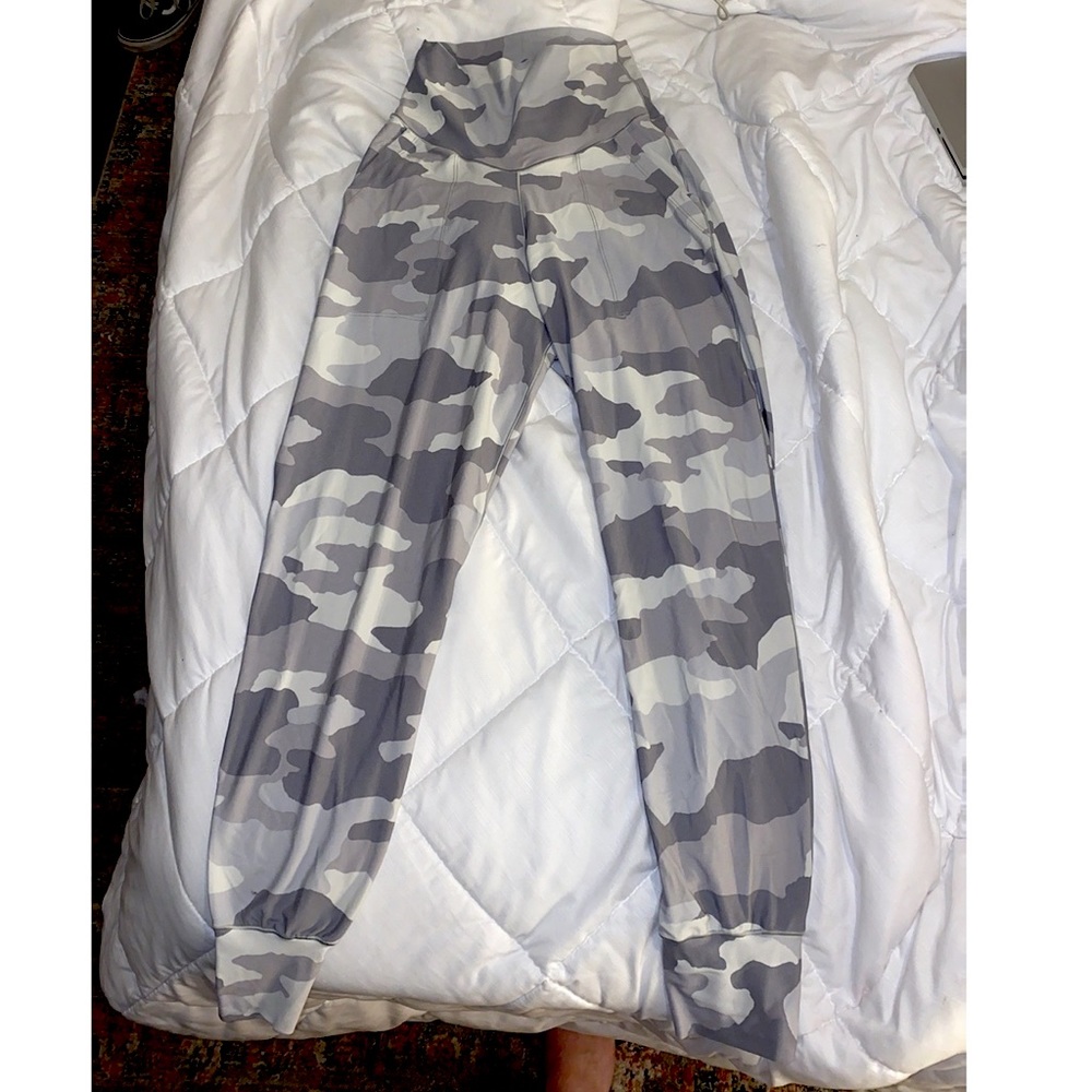 Aerie high waisted army grey joggers